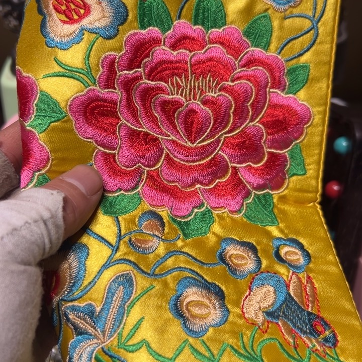 晋***人陶瓷请勿以此为名也不为过了吧