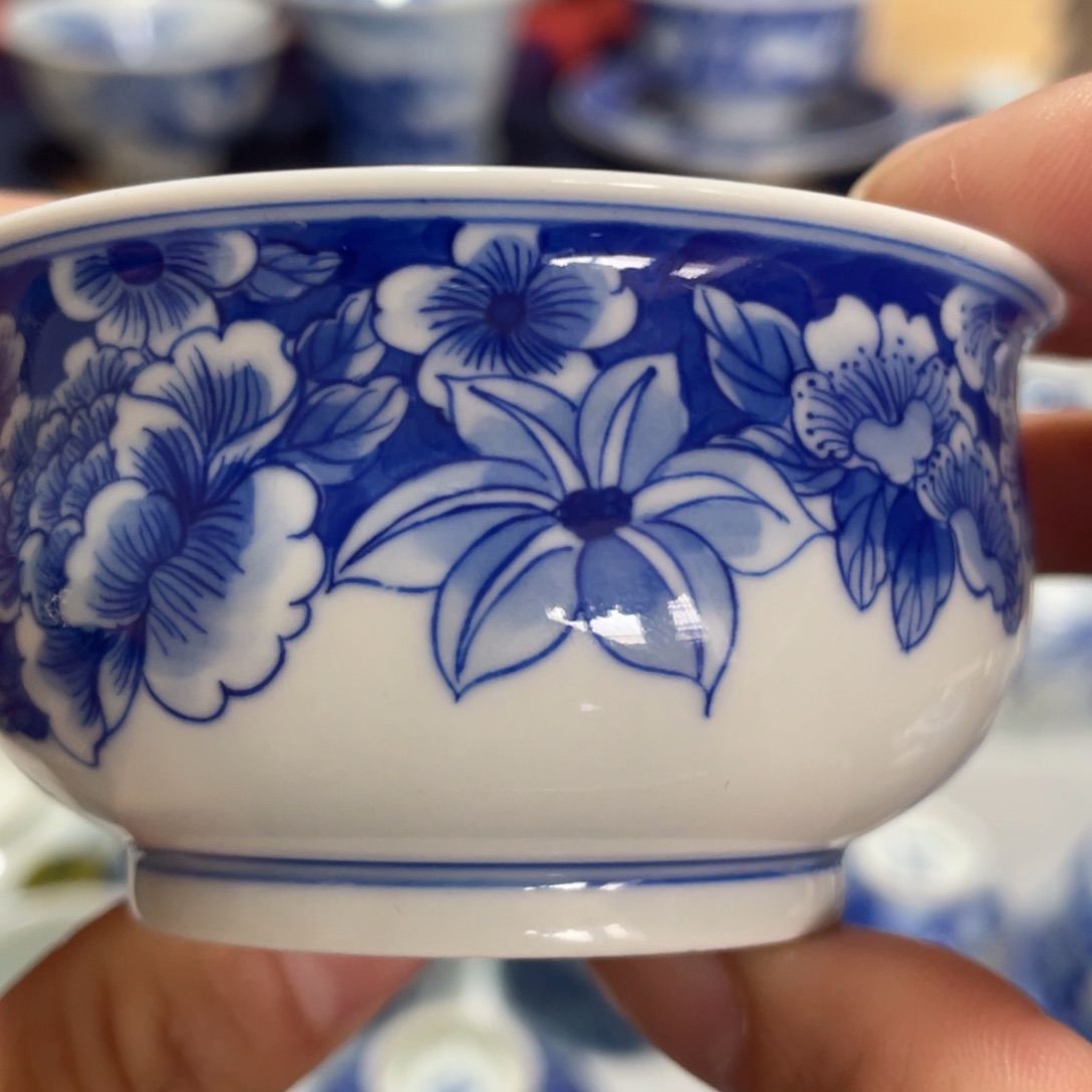 青花炉式万花主人杯