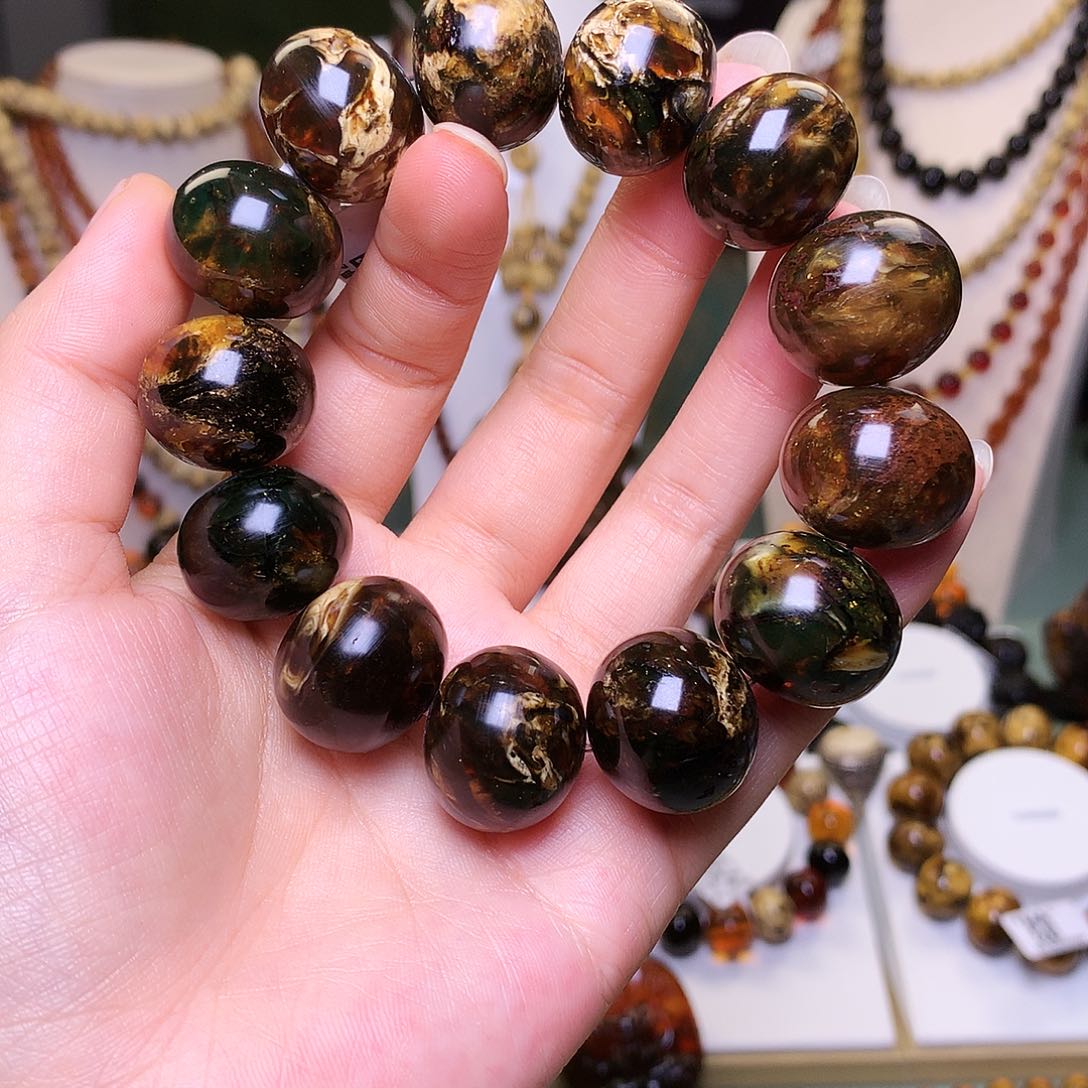 琥珀裸石未镶嵌抚顺琥珀20