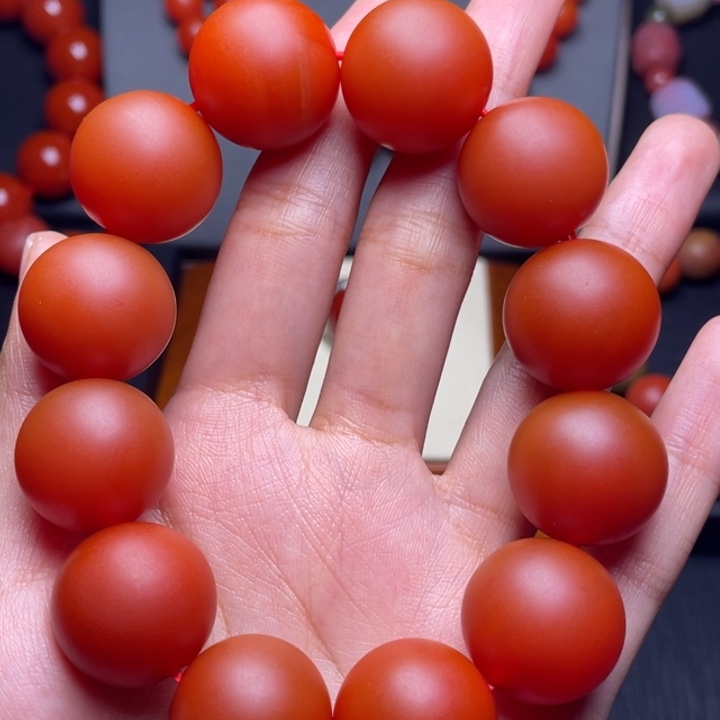 玛瑙/玉髓手串未镶嵌