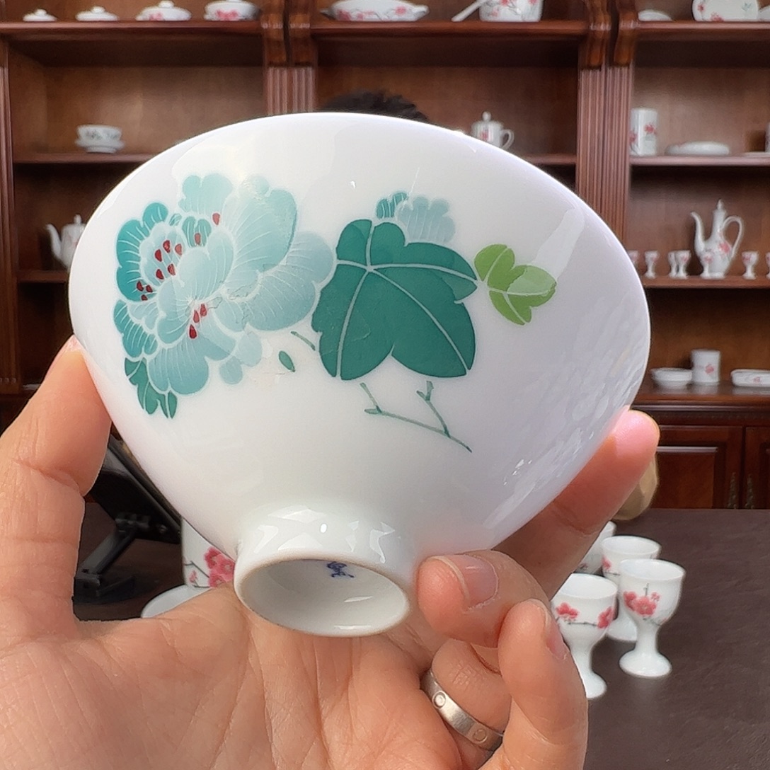 瓷绿芙蓉单面斗笠杯，微瑕