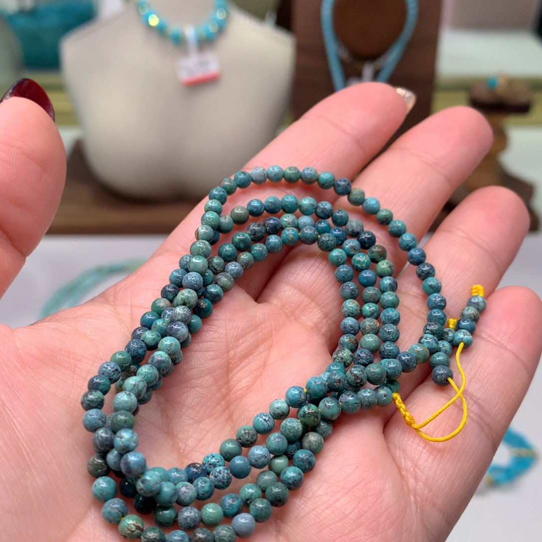 绿松石配饰未镶嵌