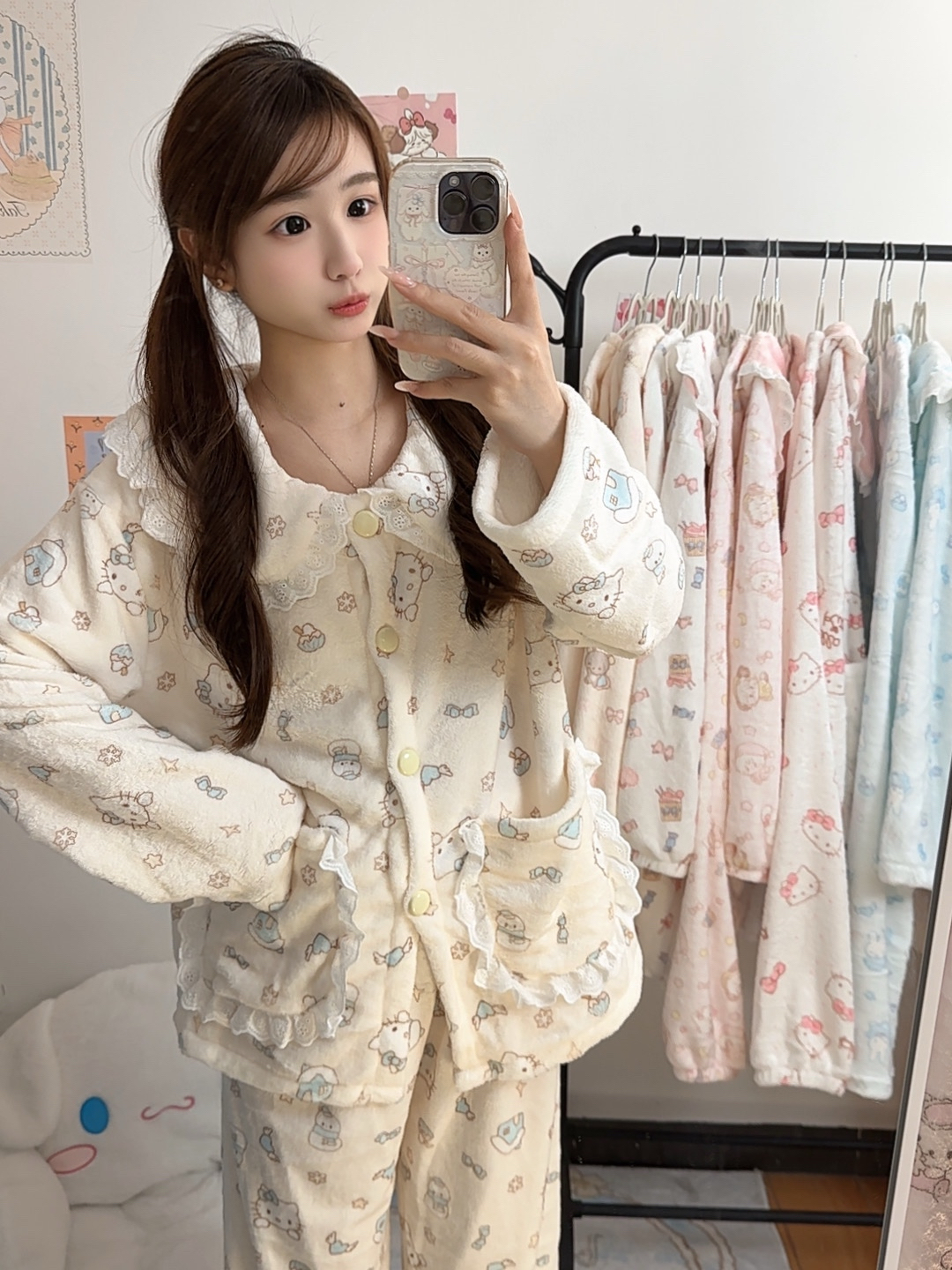 奶乎乎KT娃娃领冬季法兰绒保暖睡衣女甜美可爱长袖长裤家居服套装