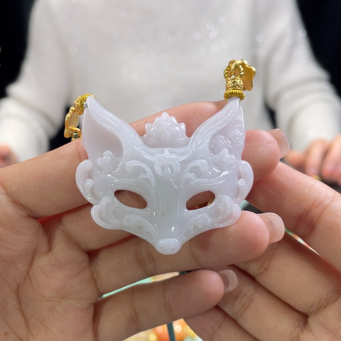 翡翠颈饰未镶嵌代编织