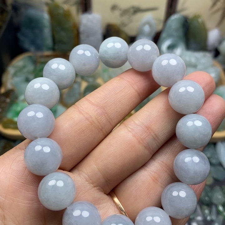 翡翠未镶嵌颈饰手串