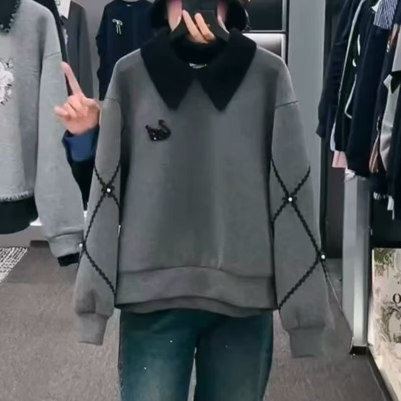 时尚小众设计高级感气质减龄2025新款拼接烫钻百搭长袖加绒卫衣女