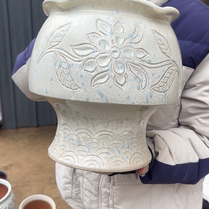 紫砂茶碗白点火锅口径23*26