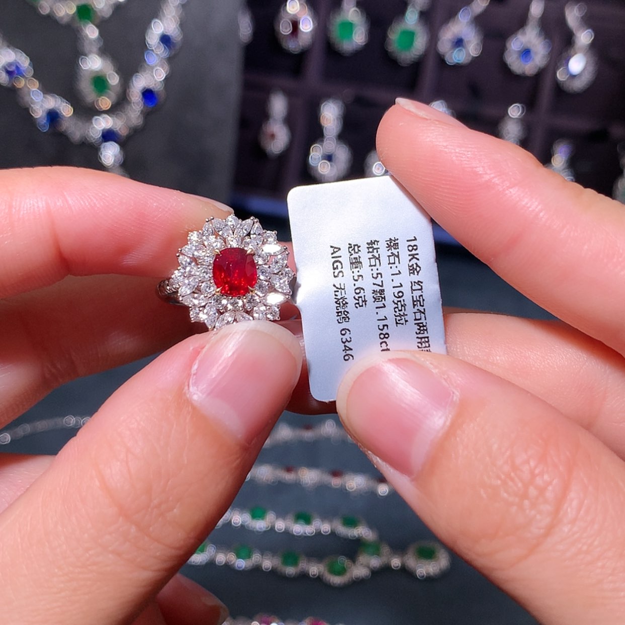 【闪购商品】红宝石戒指18K金镶嵌