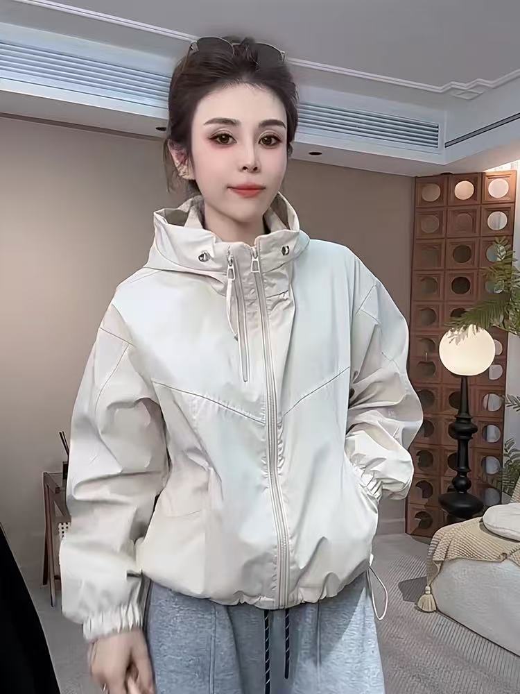 格调美美2502连帽冲锋衣外套女春款双拉链防风休闲夹克