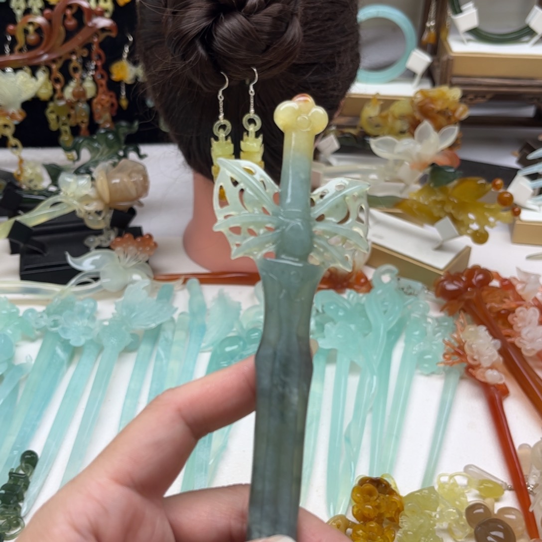 蛇纹石玉发饰合金