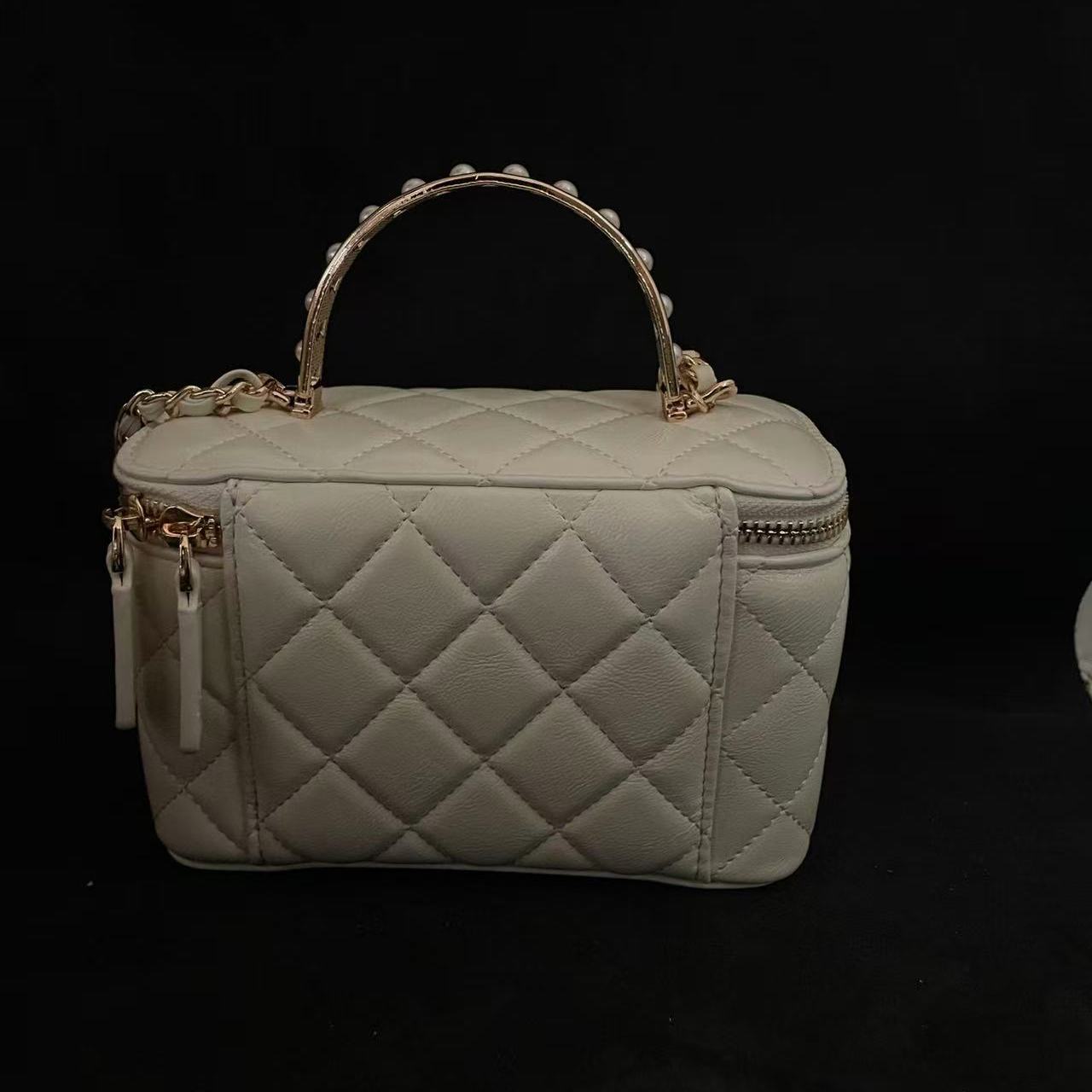 LQ-WITH-QUEEN真皮女包珍珠手柄盒子白色0633