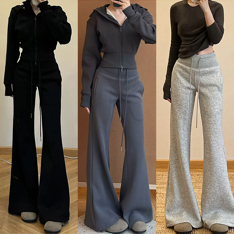 美式运动微喇裤女秋冬2025新款高腰修身显瘦垂感加绒休闲喇叭裤子