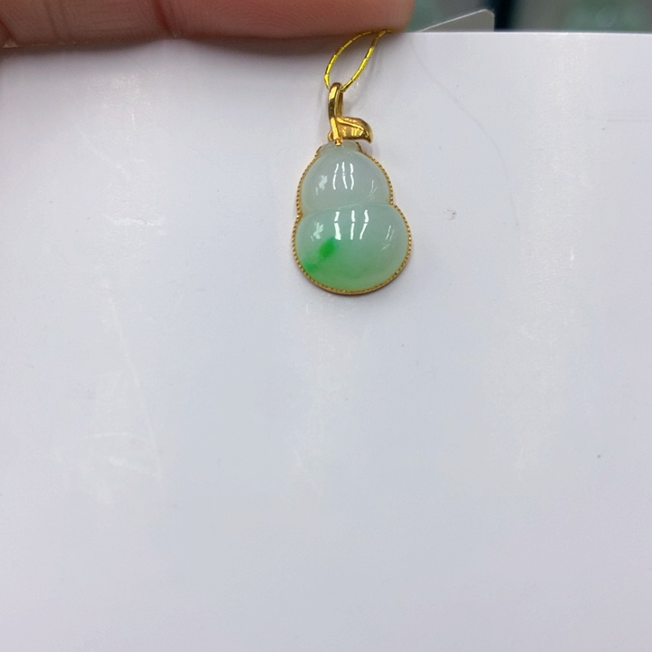 翡翠颈饰未镶嵌111111111