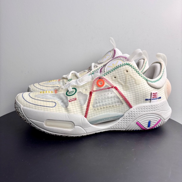 95新 LI-NING/李宁 44码 全城9 夏日白 正品 中古球鞋