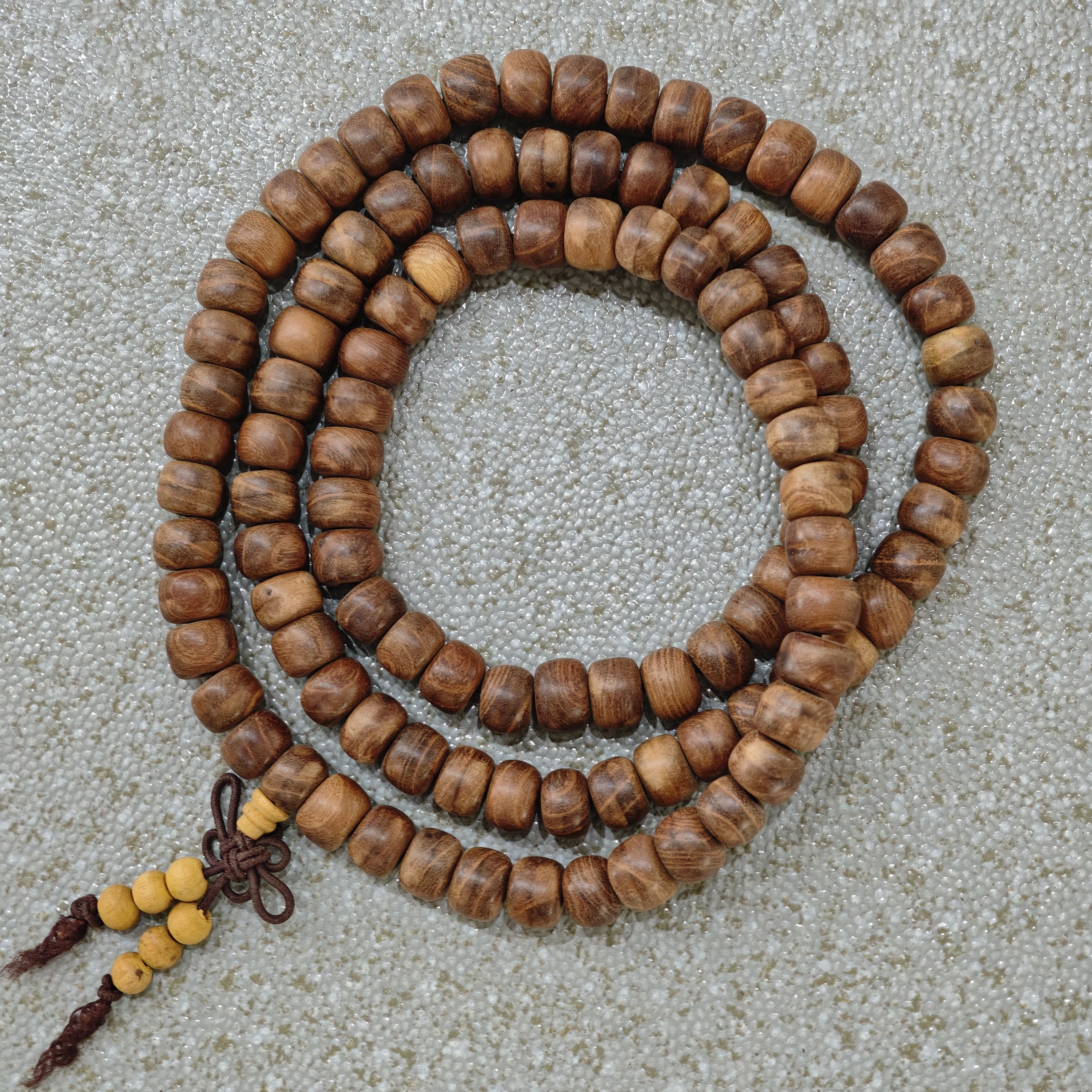 E234 桃木1.0cm多圈手串