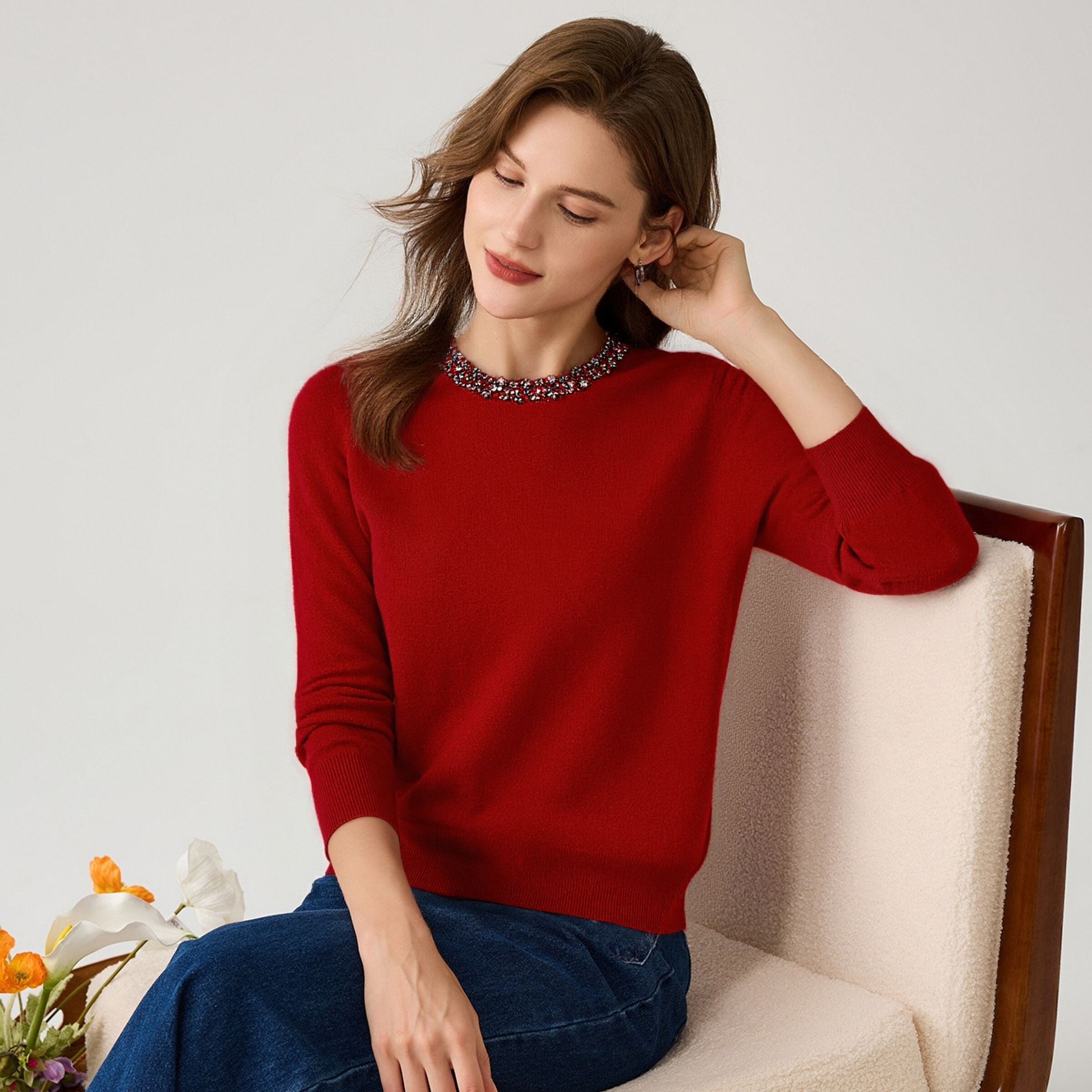 秋冬上新羊绒羊毛领口镶钻轻奢气质女式羊毛衫25DAK1138