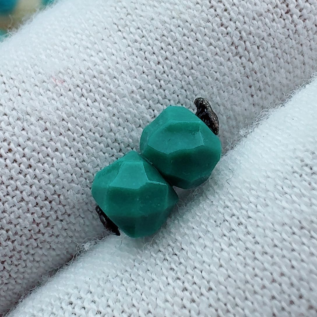 绿松石直切无相对珠5未镶嵌