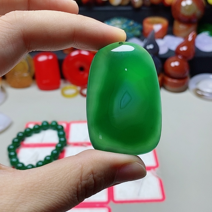 未镶嵌吊坠(不含链)玛瑙/玉髓晟****司