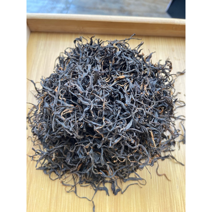 云南腾冲～2025年紫香妃晒红散茶，花香