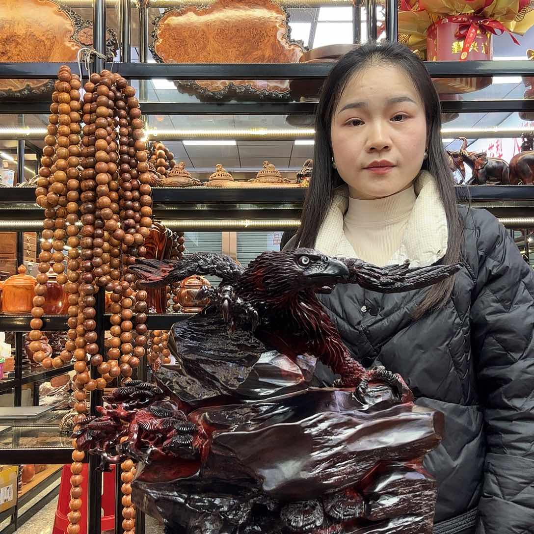 森*老挝大红酸枝精美高级鹰