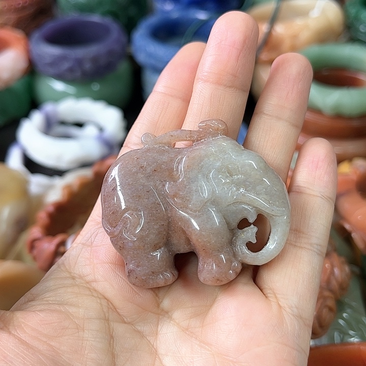 石英质玉手镯未镶嵌
