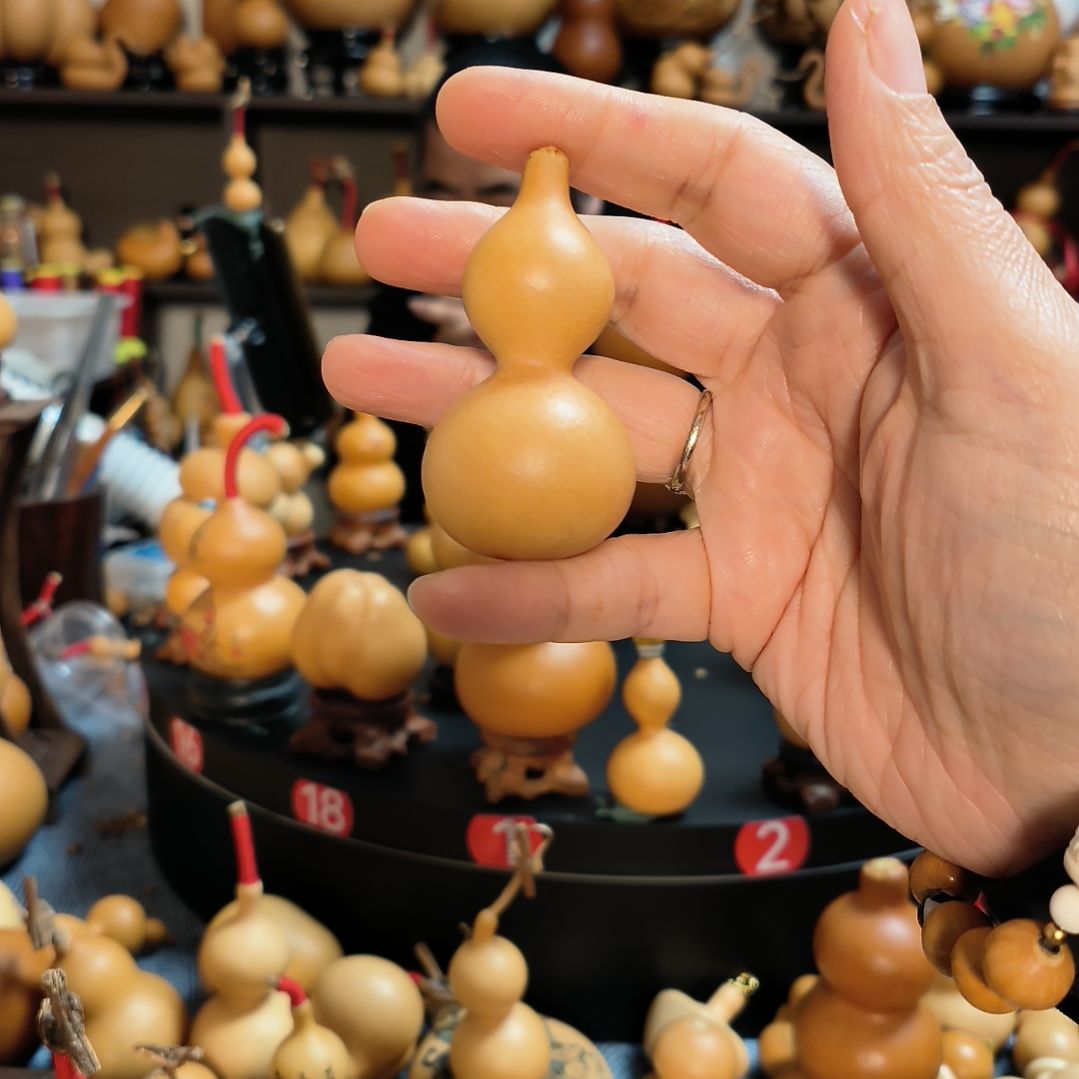 L***y葫芦福禄双全手把件