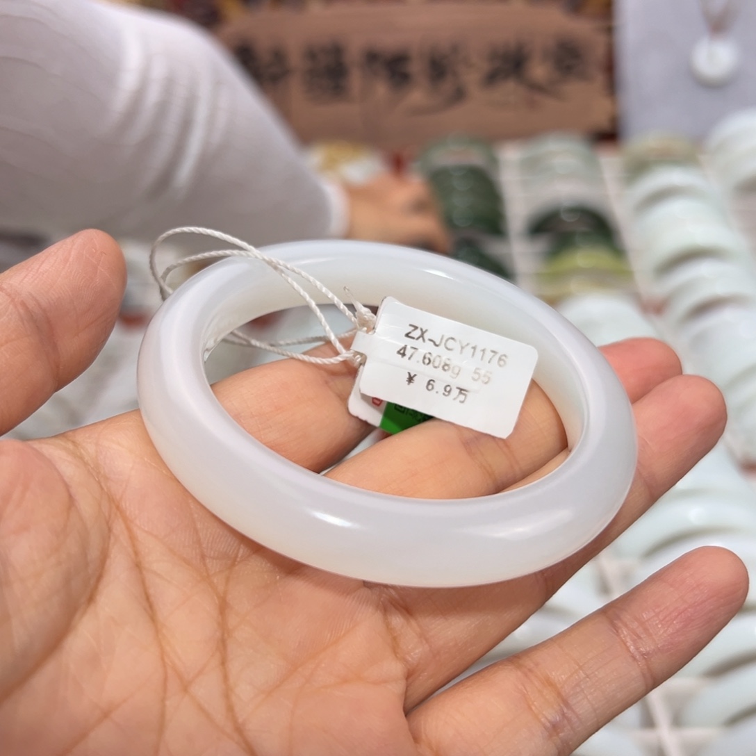 和田玉未镶嵌手镯羊脂白玉手镯 宽10.2泥鳅背 细润 55圈