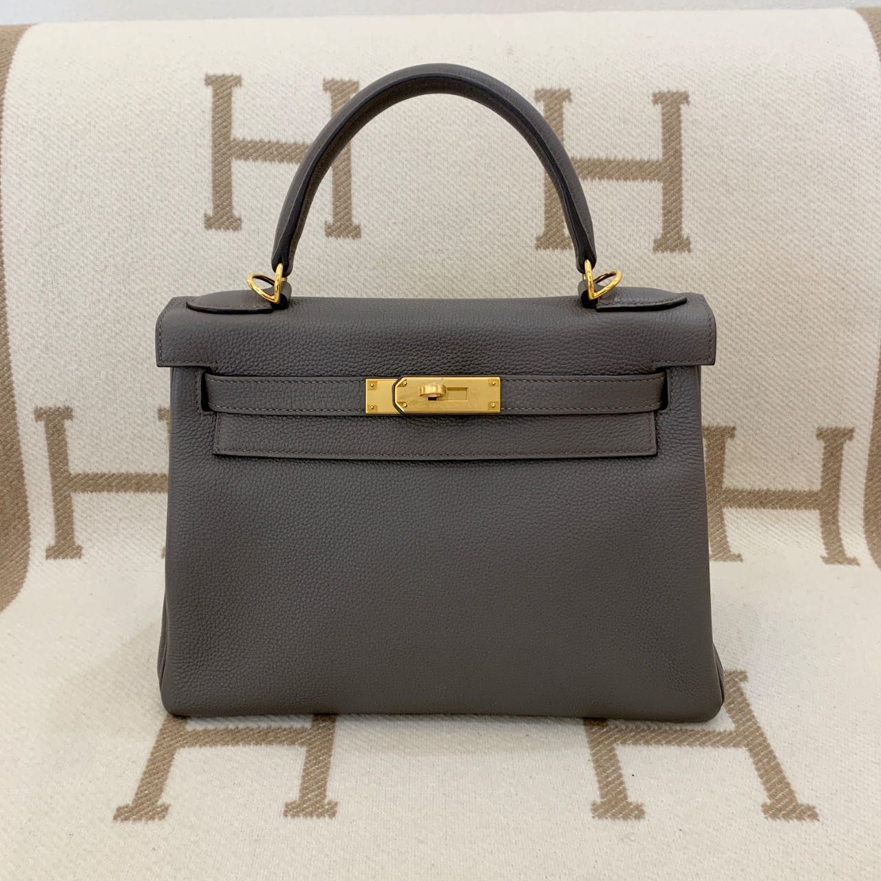 99新 Hermes/爱马仕 kelly 28 C togo  锡器灰0207m2 