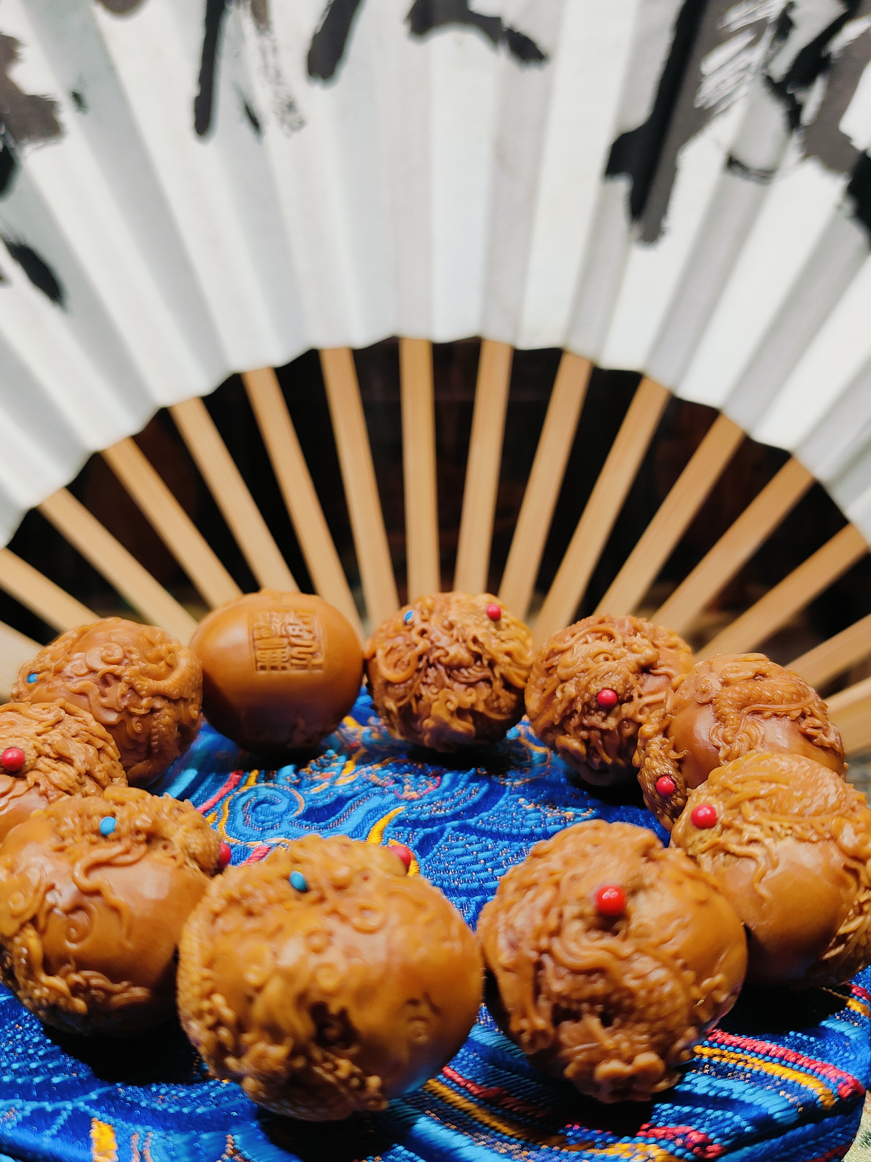 橄榄核九龙戏珠曹耀七本工，2.3水晶核