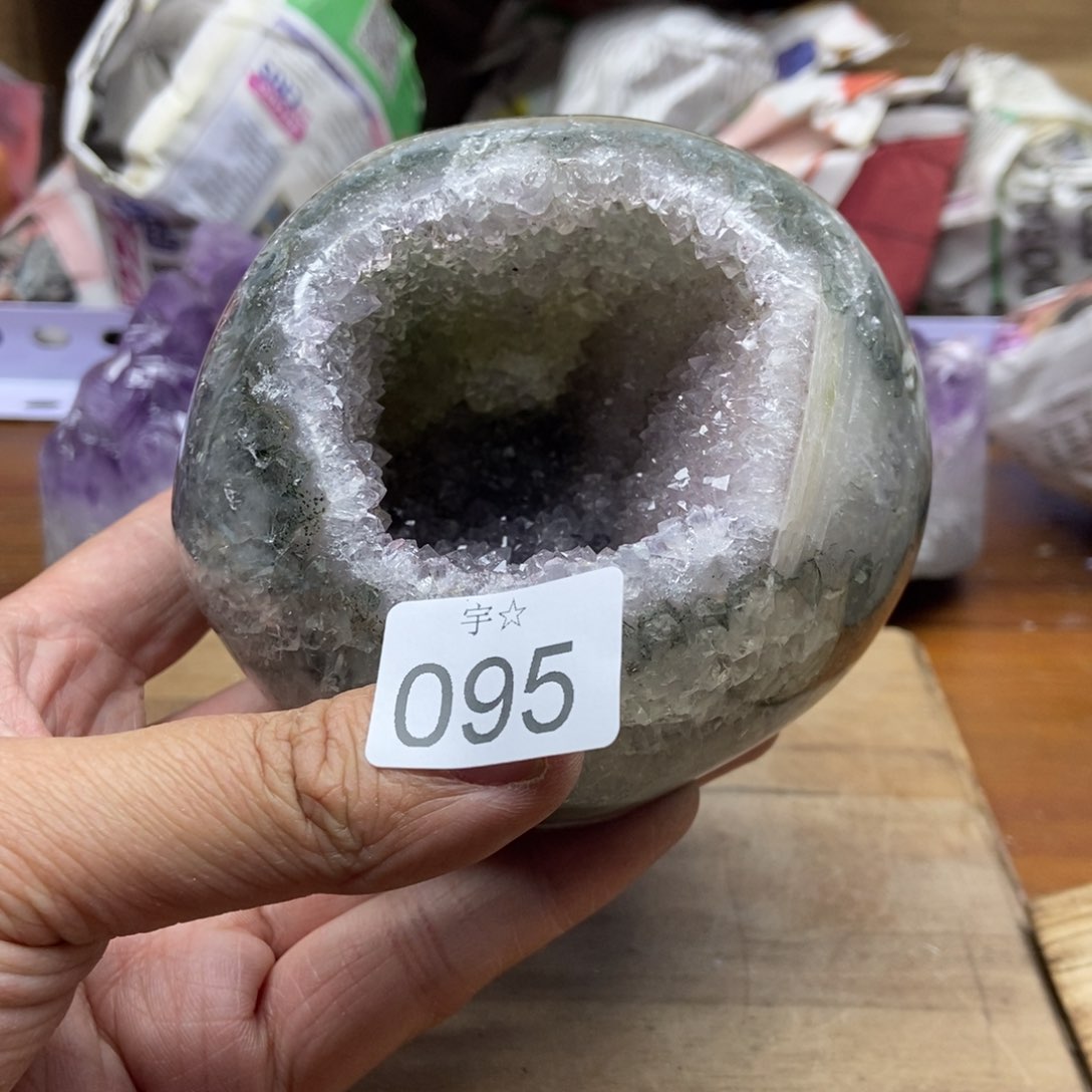 紫晶大型摆件（非配饰）未镶嵌