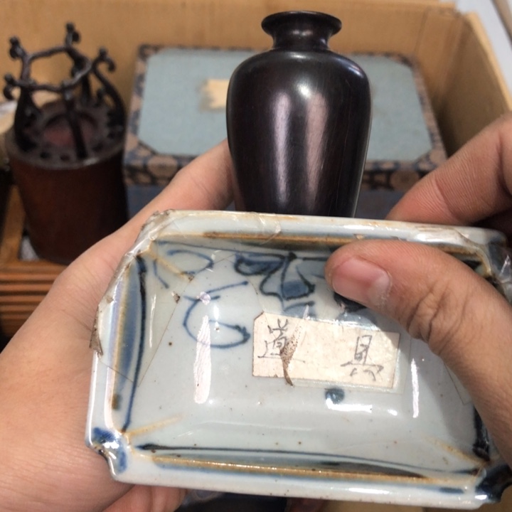 陶瓷孤品单件车里拍