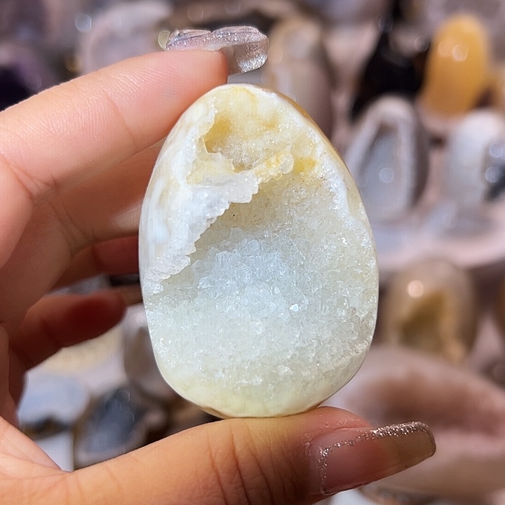 玛瑙/玉髓无未镶嵌龙蛋