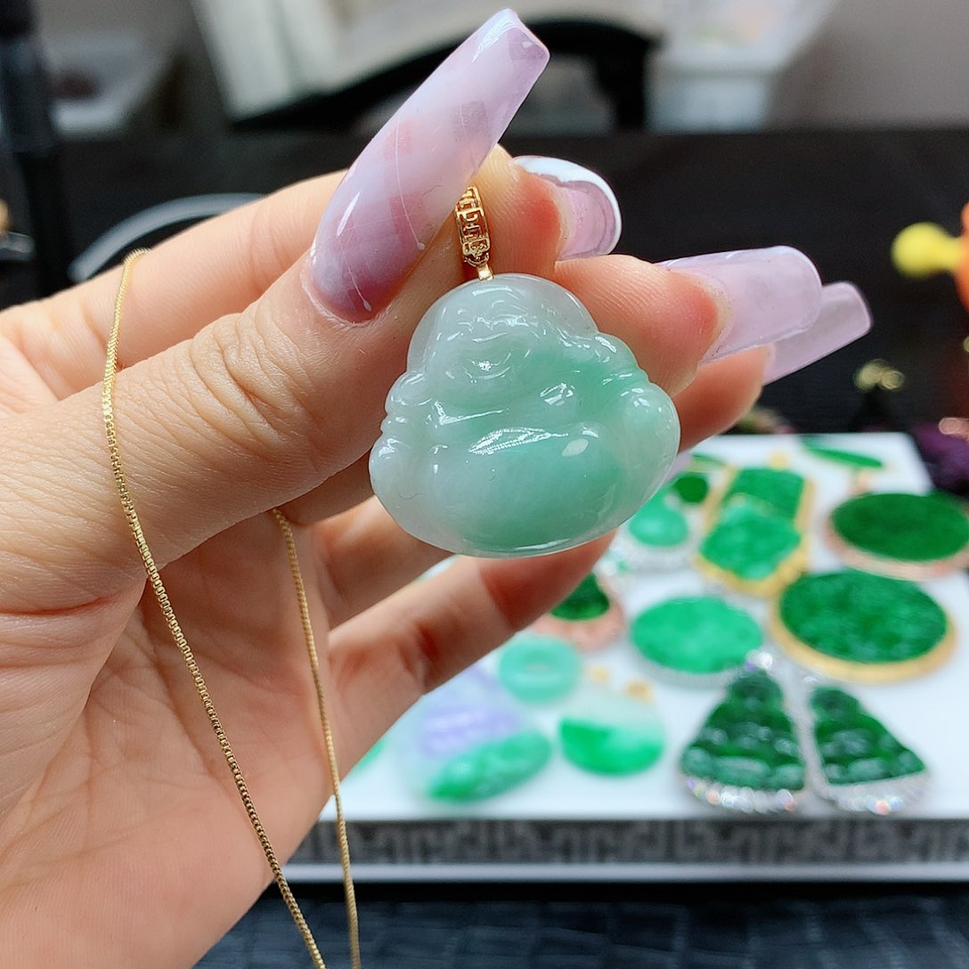 【闪购商品】翡翠吊坠(赠链)未镶嵌