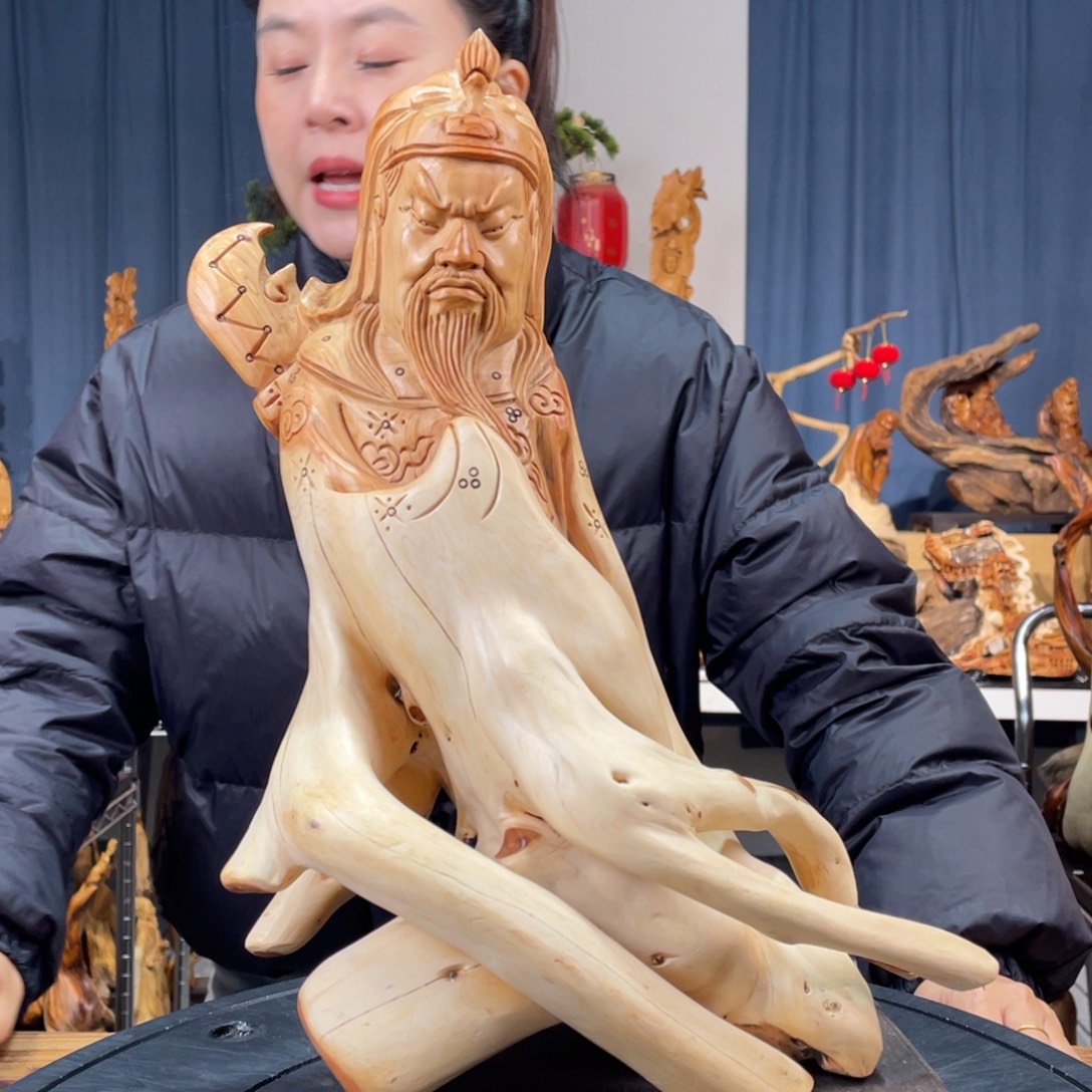 柏木（崖柏）随型摆件