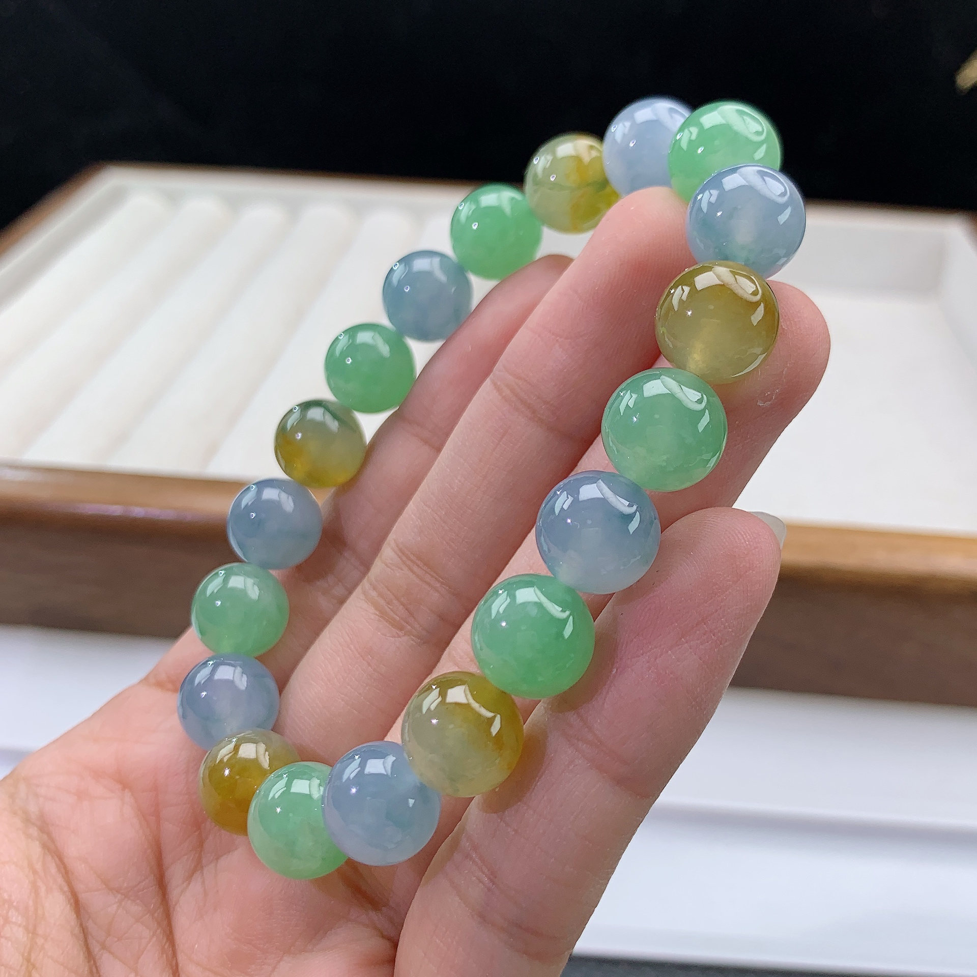 12.20-16-缅甸天然翡翠A货 女款多宝手串尺寸:10mm 19颗粒