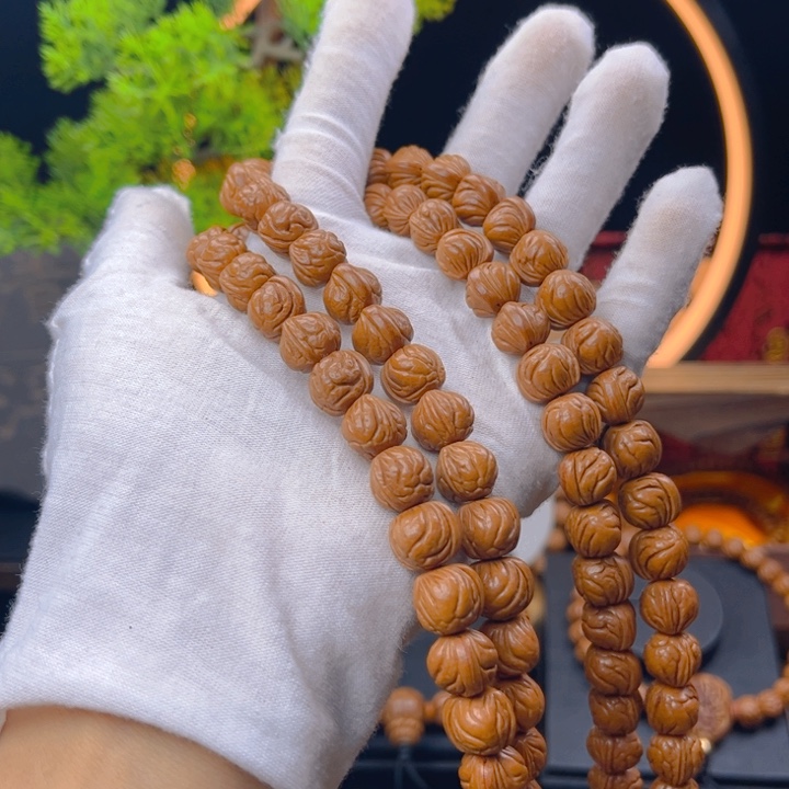 桃核吊坠肚*狼野生桃核脖脖挂