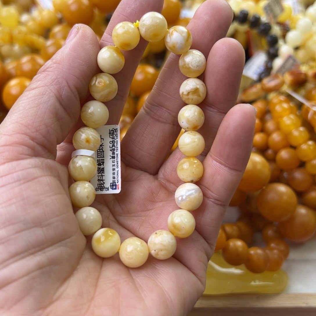 琥珀珠宝奇石未镶嵌