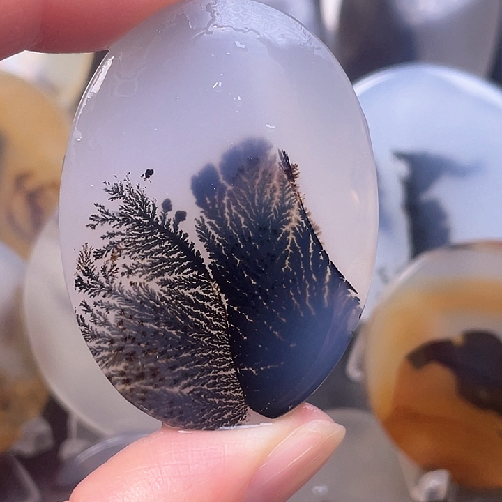 玛瑙/玉髓未镶嵌吊坠(不含链)