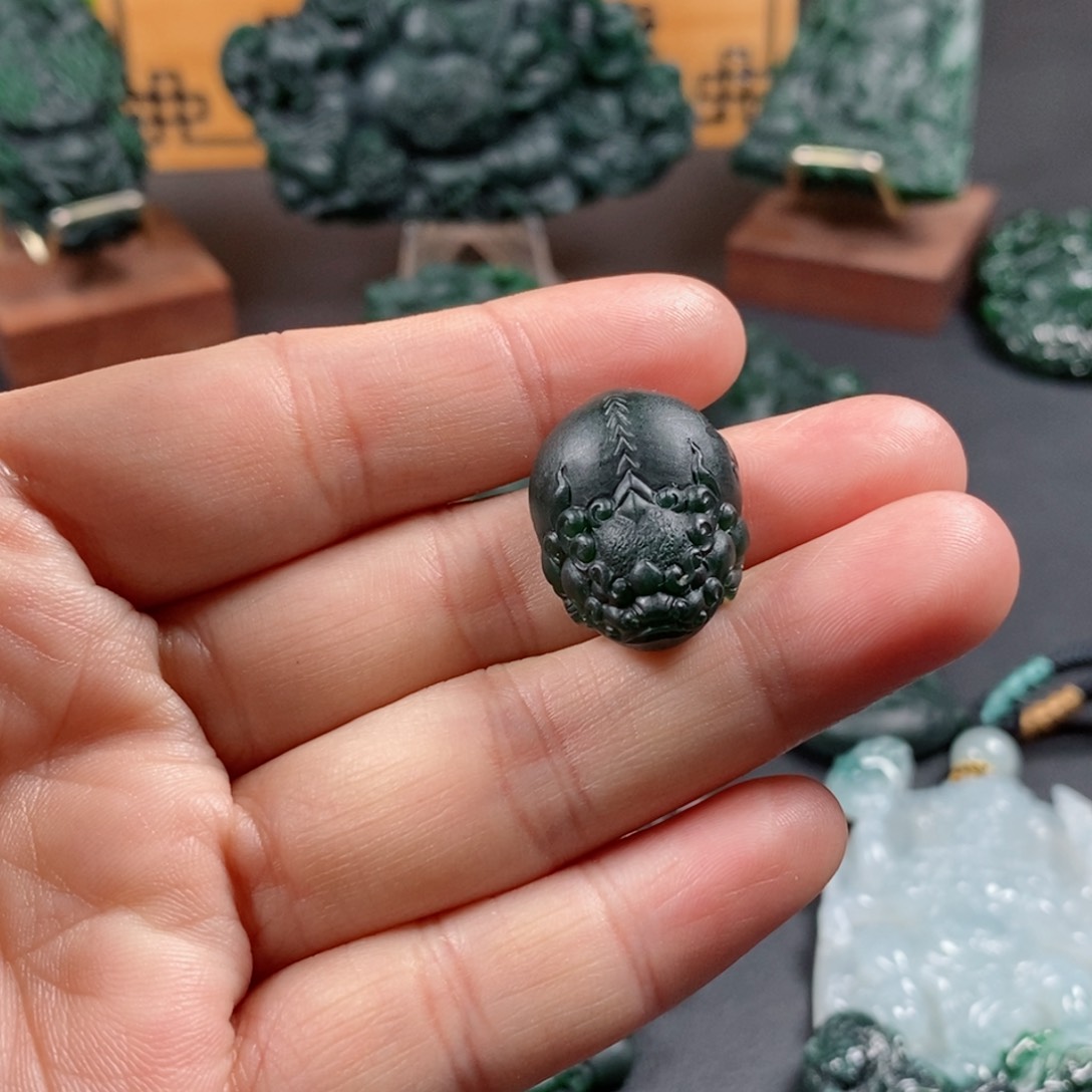 定制翡翠未镶嵌翡翠吊坠x