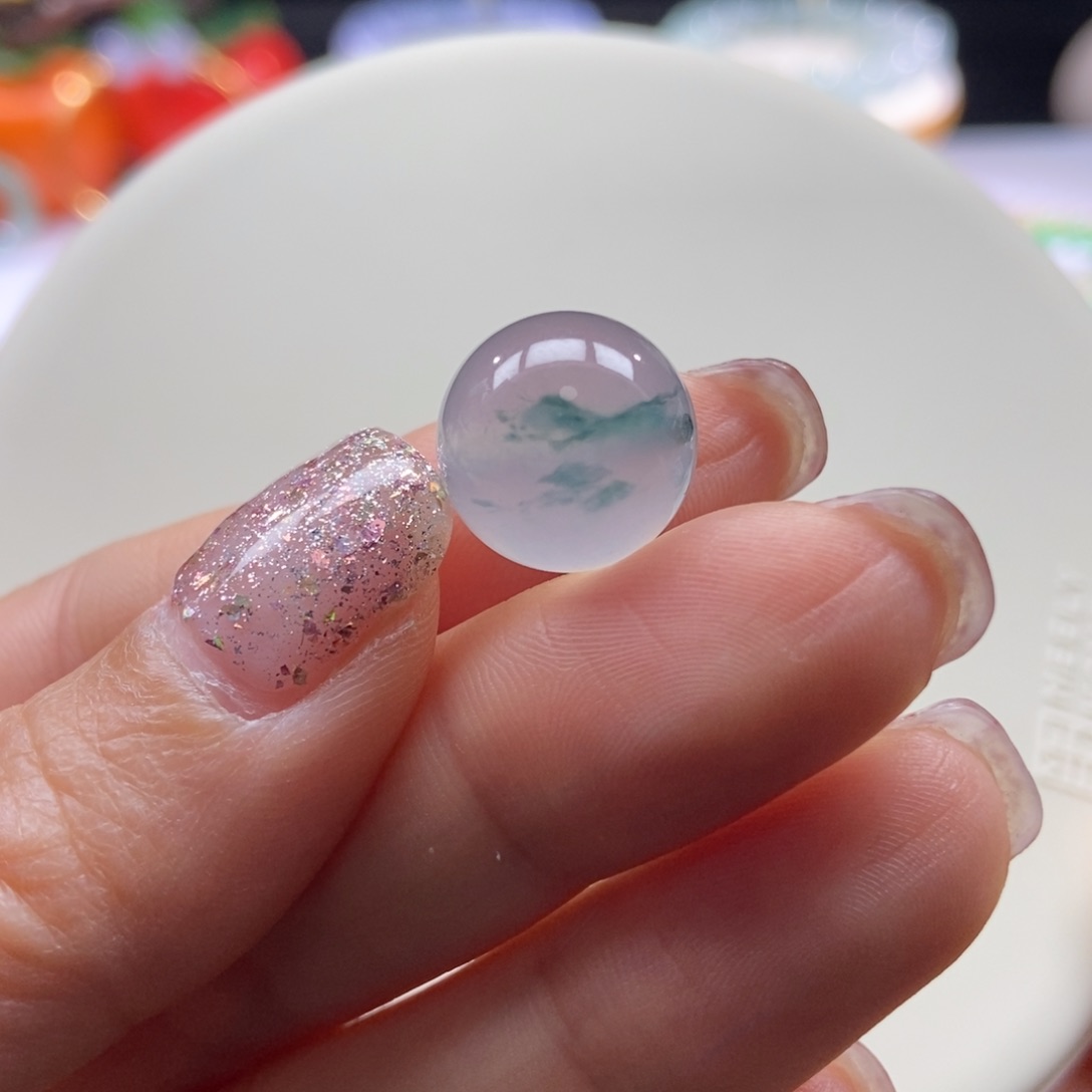 翡翠颈饰未镶嵌高冰飘蓝花圆珠13.7mm