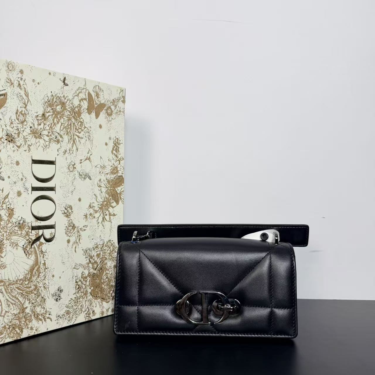 95新 DIOR/迪奥 95新/迪奥/曼曼/单肩包/FY2512306