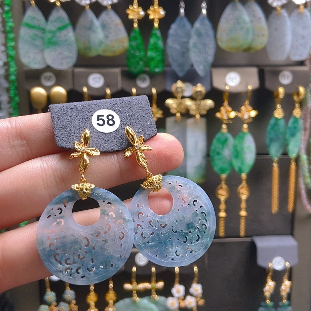 翡翠未镶嵌耳饰翡翠