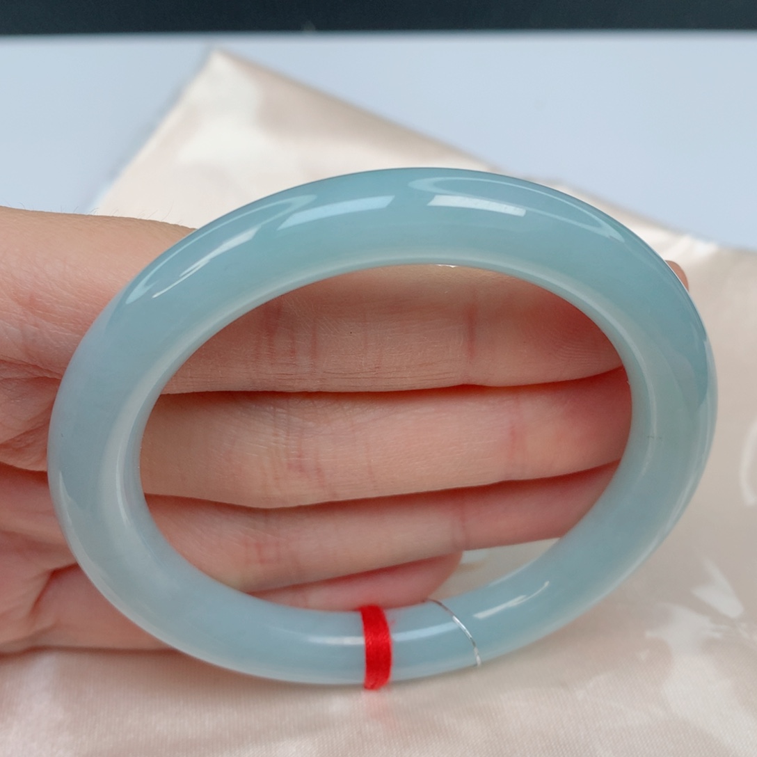 翡翠手镯未镶嵌53.4圆条