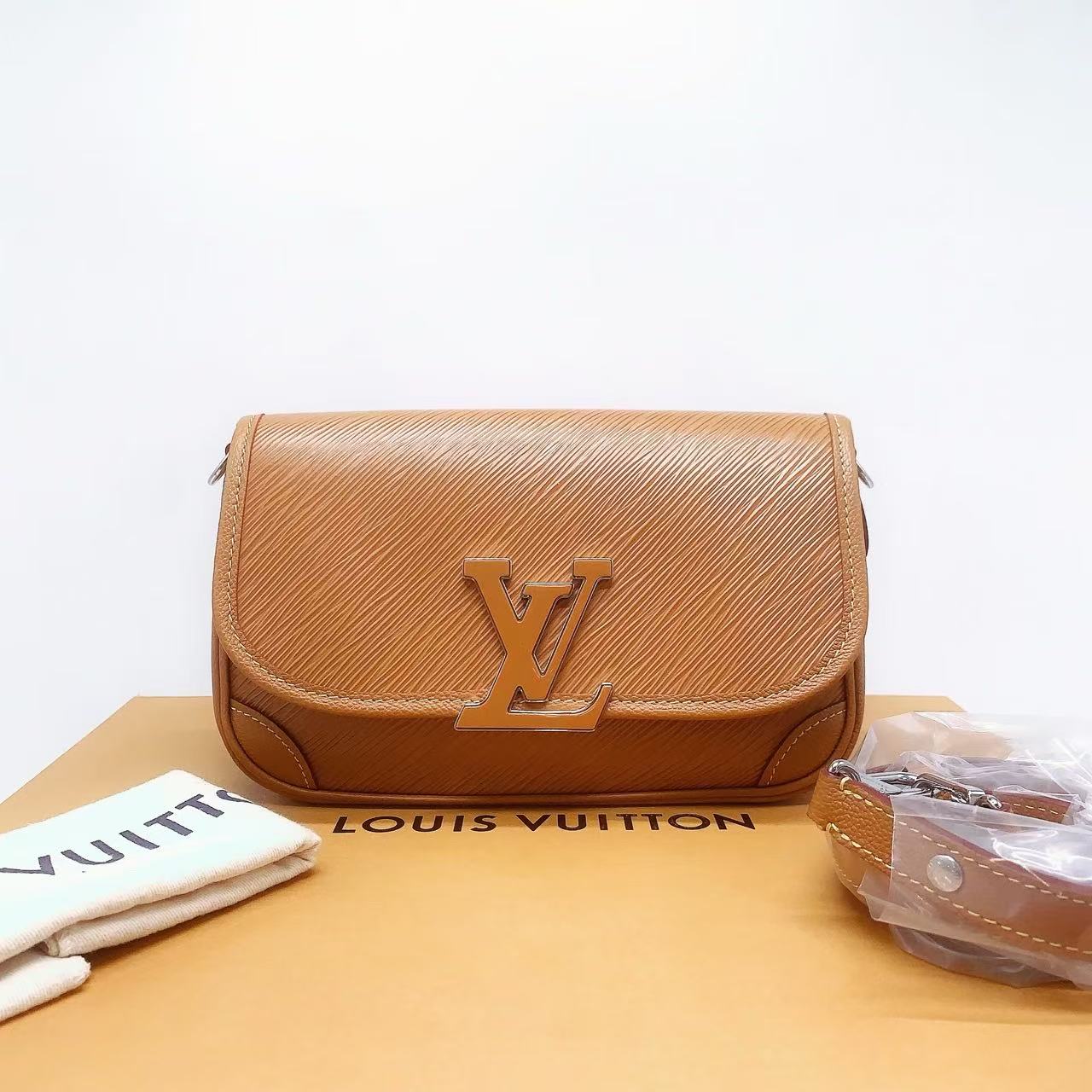 95新 LouisVuitton/路易威登 棕色单肩包/非真假不退补不换