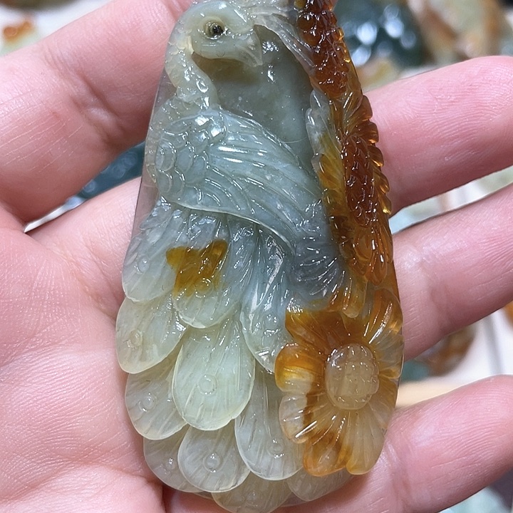 岫玉吊坠(赠链)未镶嵌