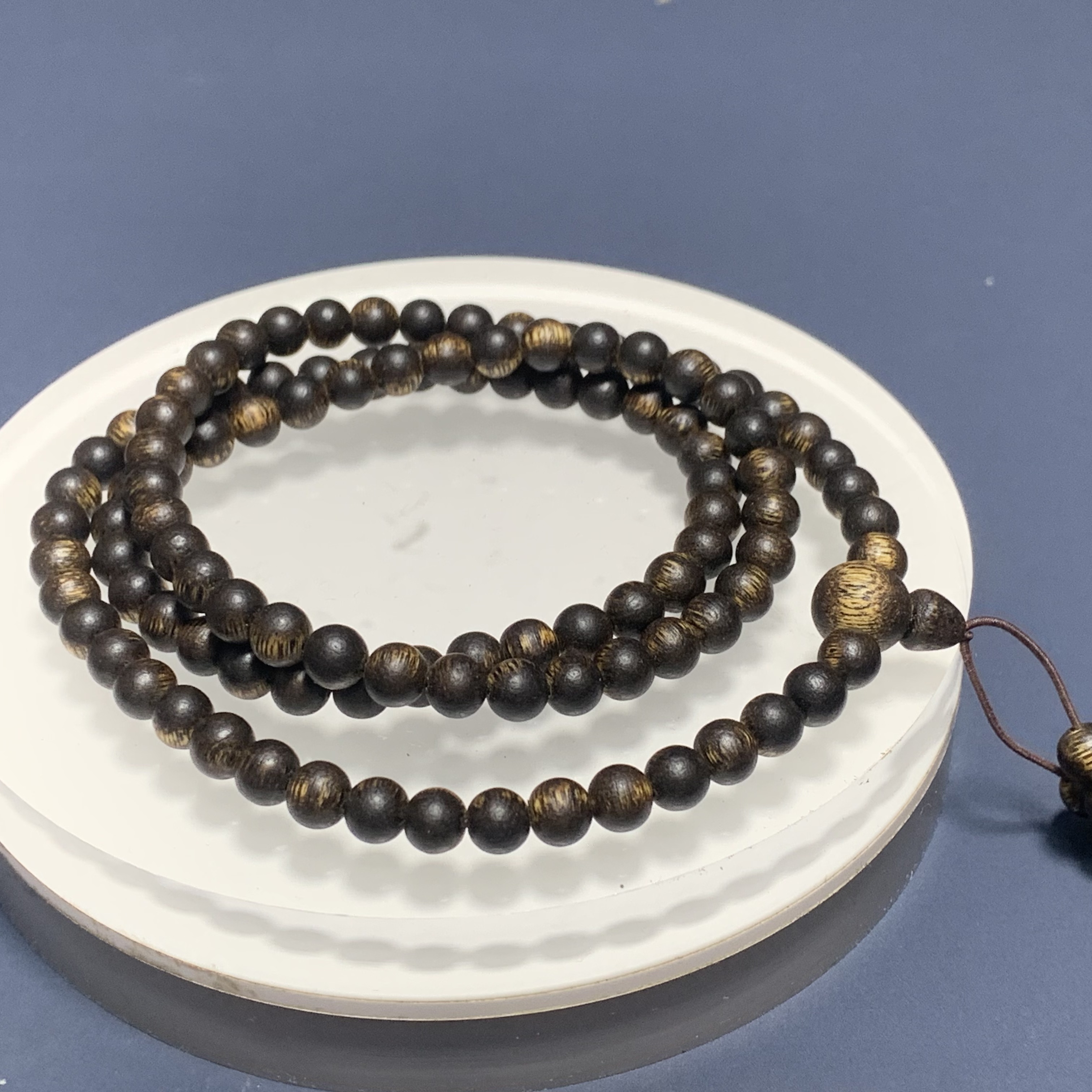 F2401珠宝玉石精选沉香手串