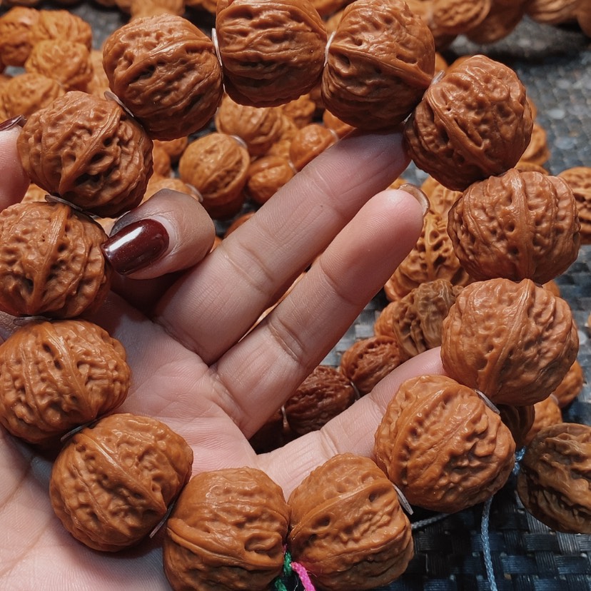 【闪购商品】文玩核桃吊坠悟*树王