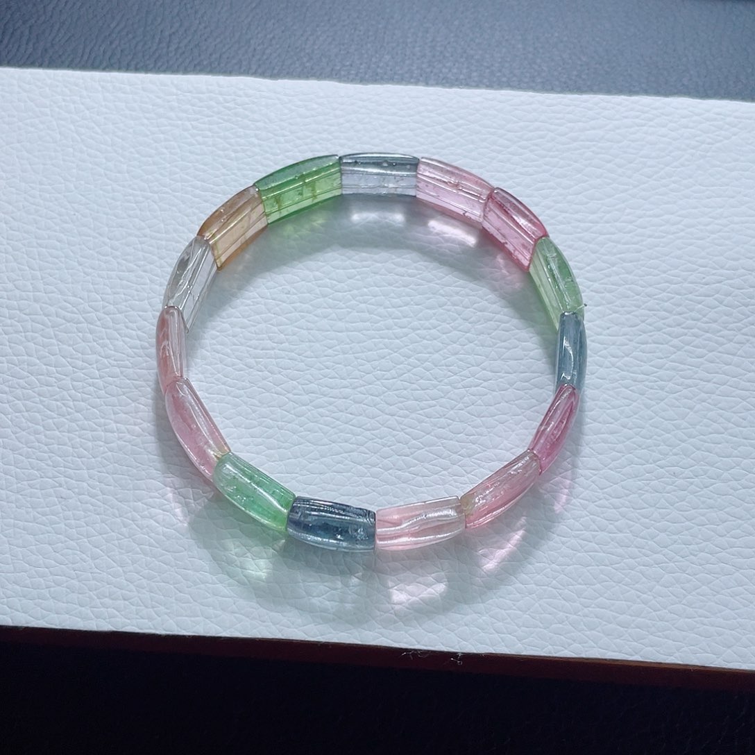 手链碧玺未镶嵌碧玺手链