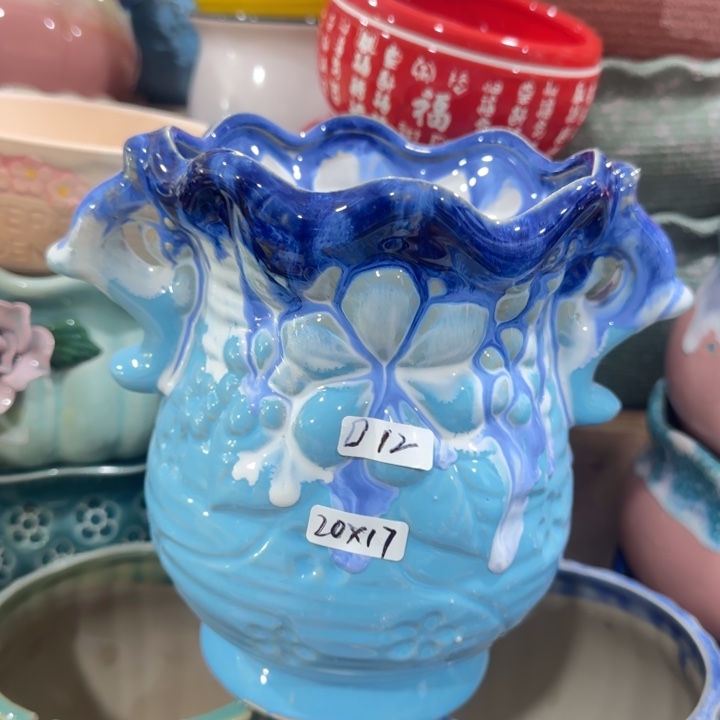 凑9块包邮，有孔，陶瓷花盆