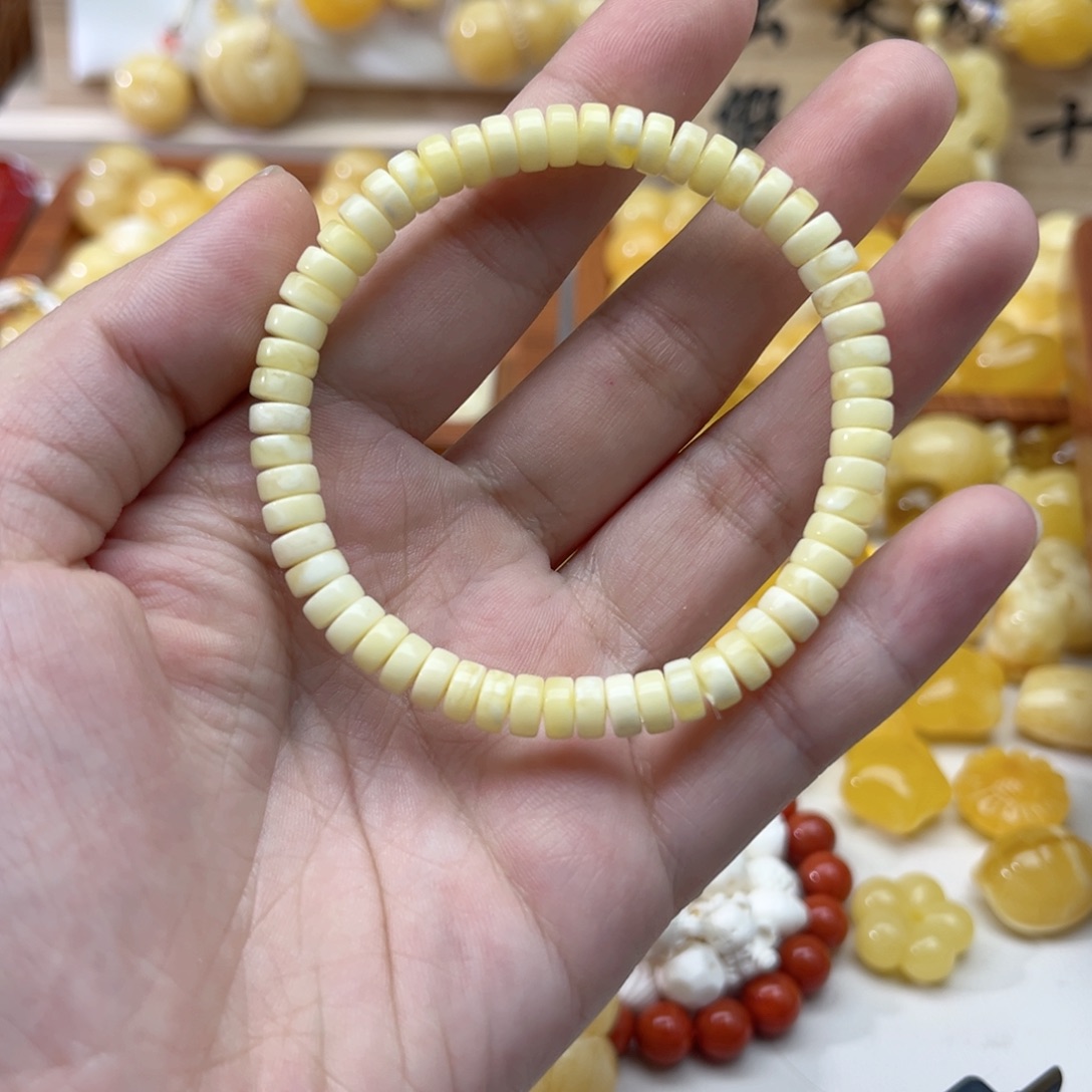 未镶嵌蜜蜡裸石天然